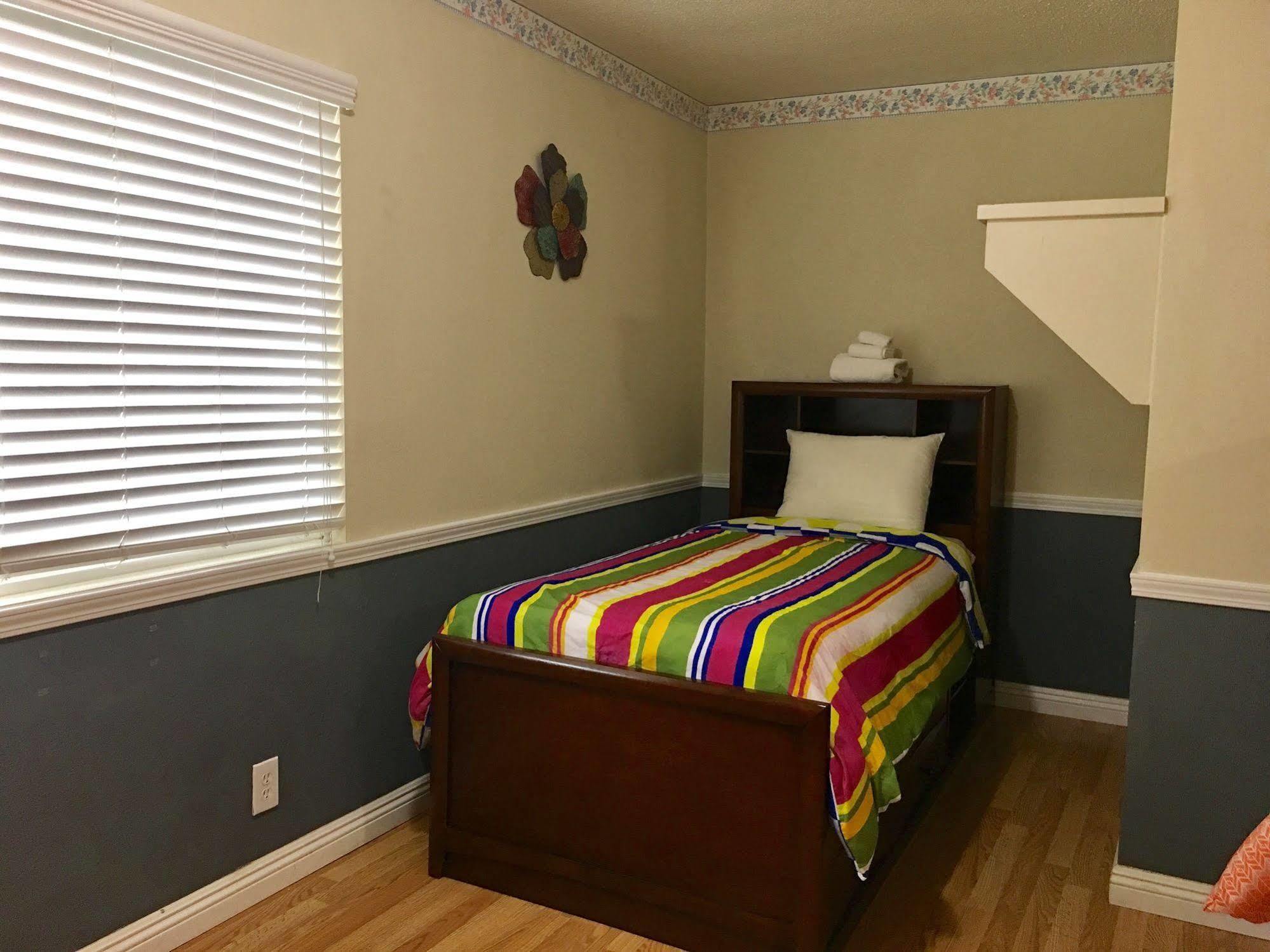 Travelers Bed & Breakfast Hostel Las Vegas Ngoại thất bức ảnh